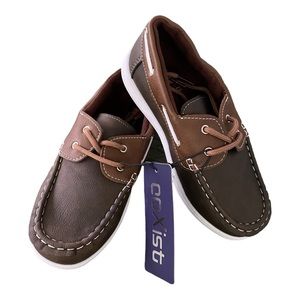 CoXist Boat Shoe Kids Size 1 NWT